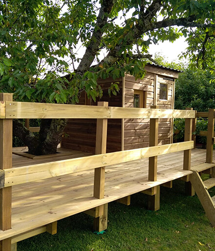 Les Jardins d’Olivier : création terrasse en bois à Magnac-Laval près de Limoges & Bellac (87)