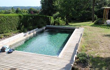 Piscine avec traitement basse salinité et UV 